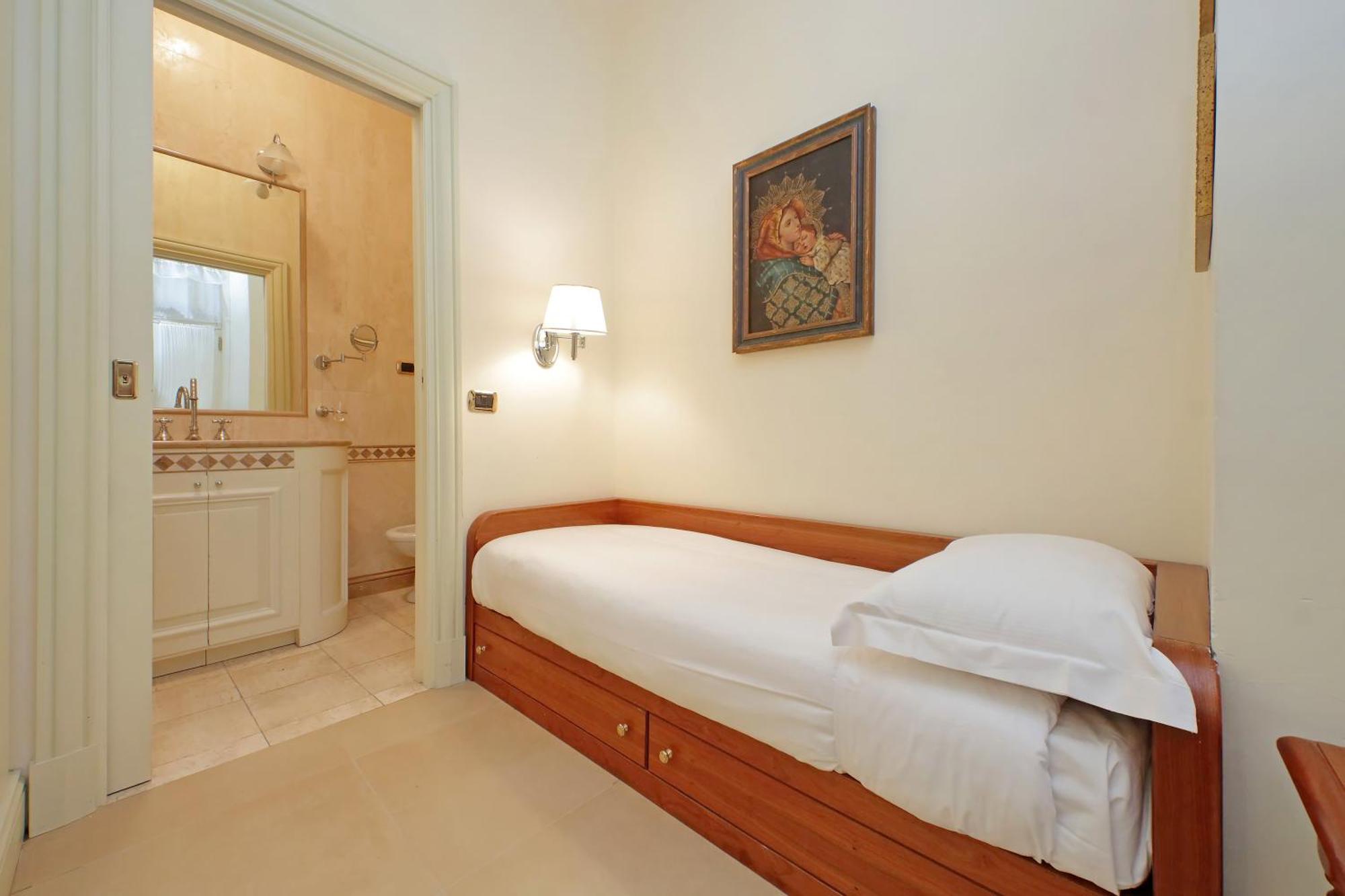 Апартаменти Ych-Magnifica Residenza A Campo De Fiori Рим Екстер'єр фото
