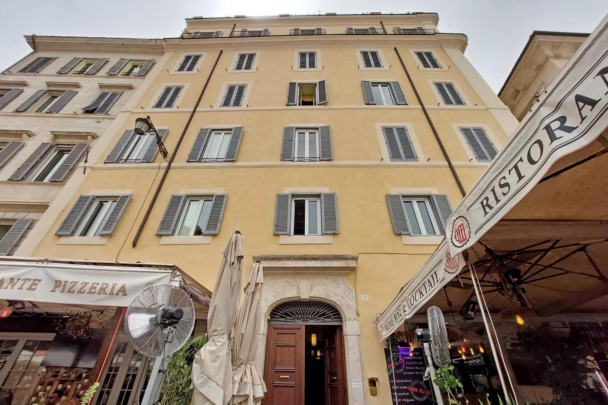 Апартаменти Ych-Magnifica Residenza A Campo De Fiori Рим Екстер'єр фото